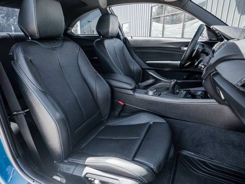 Used 2017 BMW M2 RWD image 24