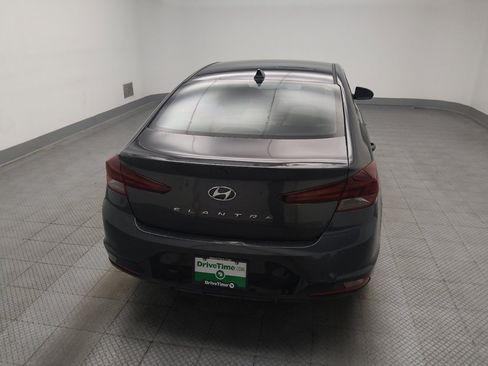 Used 2020 Hyundai Elantra SEL FWD image 7