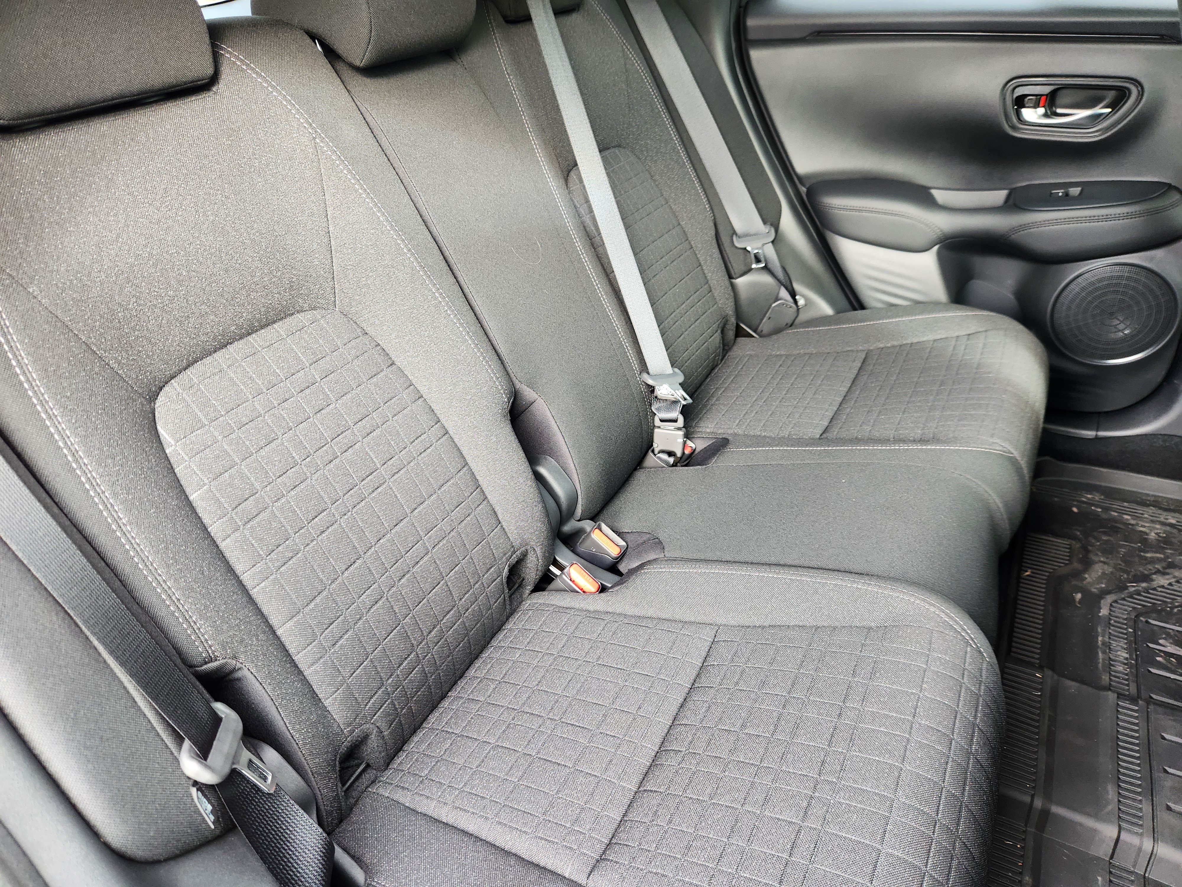 Used 2027 Honda HR-V LX image 15