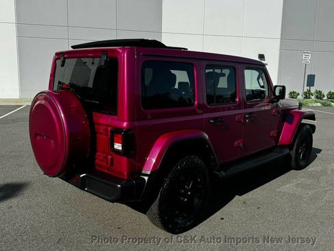 Used 2021 Jeep Wrangler Unlimited Sahara AWD/4WD image 5