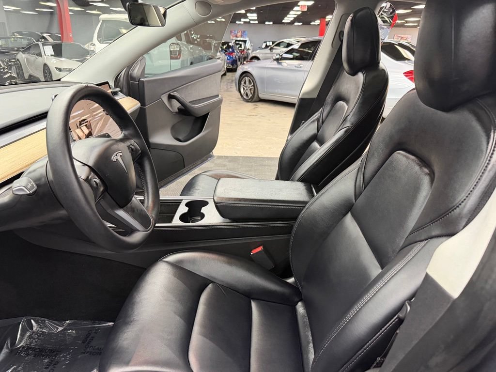 Used 2022 Tesla Model Y Performance AWD/4WD image 30