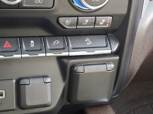 Used 2020 GMC Sierra 1500 SLT w/ SLT Premium Plus Package image 28