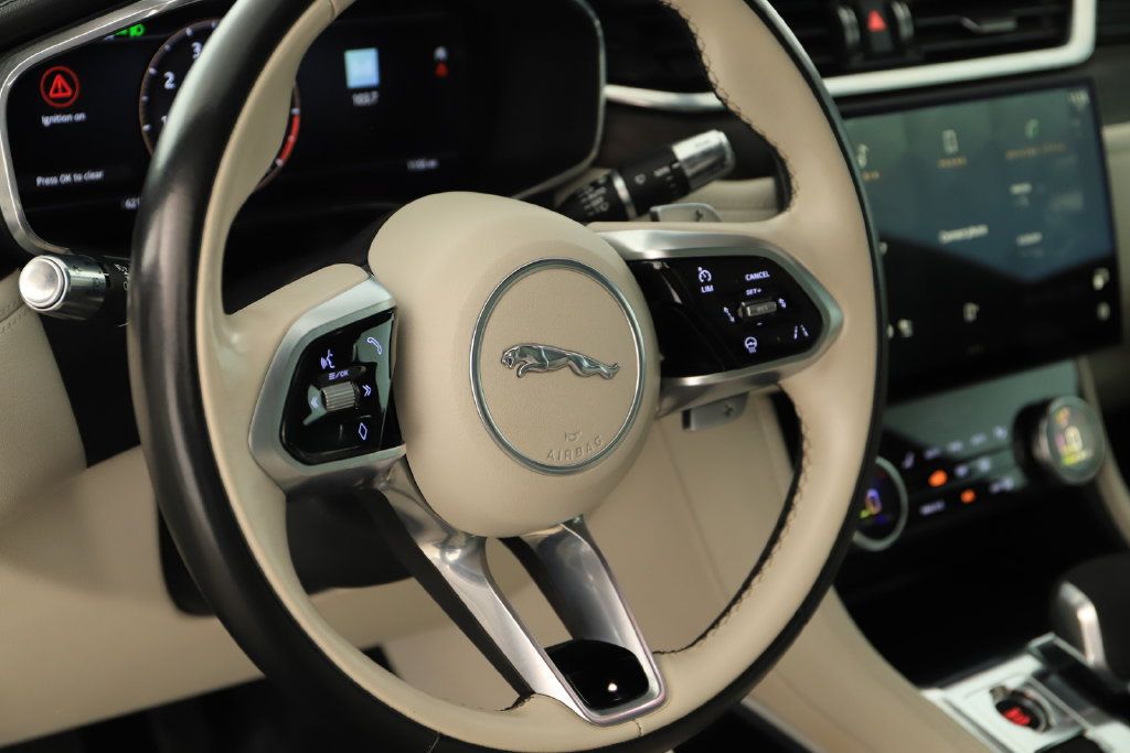 Used 2021 Jaguar F-PACE S AWD/4WD image 16