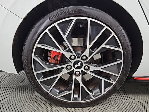 Used 2022 Hyundai Elantra N image 48