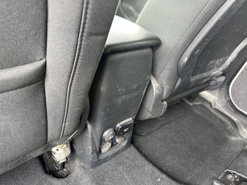 Used 2020 Ford Transit Connect XL FWD image 15