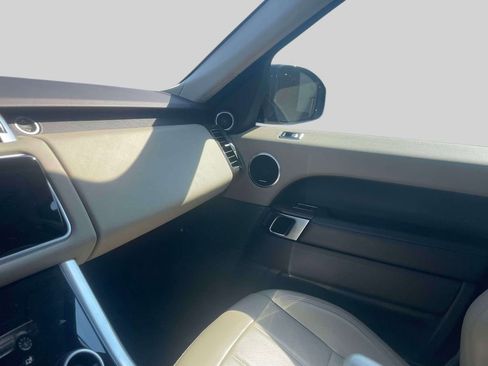 Used 2018 Land Rover Range Rover Sport HSE AWD/4WD image 34