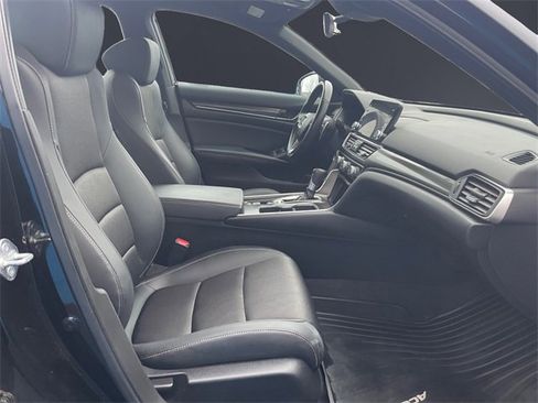Used 2022 Honda Accord Sport image 15