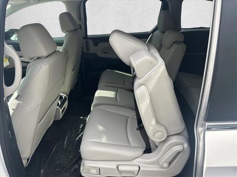 New 2026 Honda Odyssey EX-L image 4