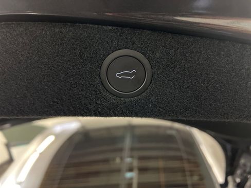 Used 2025 Tesla Model 3 Performance image 31