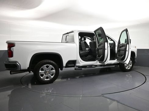 Used 2022 Chevrolet Silverado 2500 LTZ w/ LTZ Plus Package AWD/4WD image 31