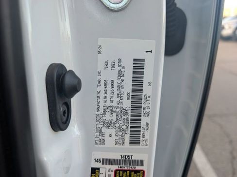 Used 2024 Toyota Tundra Platinum image 29