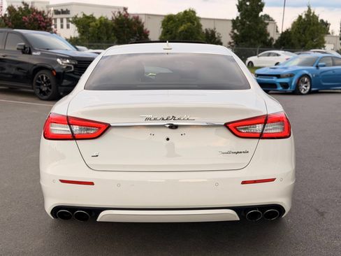 Used 2017 Maserati Quattroporte S GranLusso RWD image 12