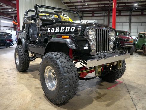 Used 1986 Jeep CJ 7 image 11