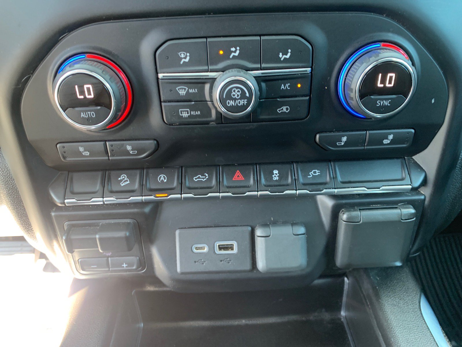Used 2020 Chevrolet Silverado 1500 RST w/ All-Star Edition AWD/4WD image 16