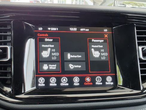 Used 2023 Dodge Durango SXT RWD image 17
