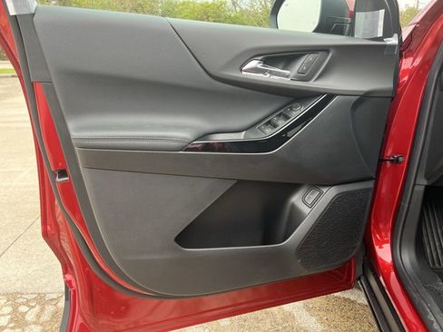 New 2026 Chevrolet Equinox LT image 23