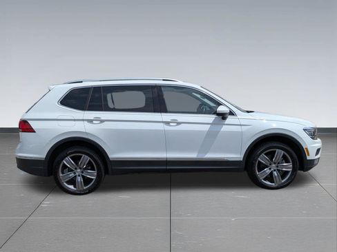 Used 2019 Volkswagen Tiguan SEL Premium AWD/4WD image 6