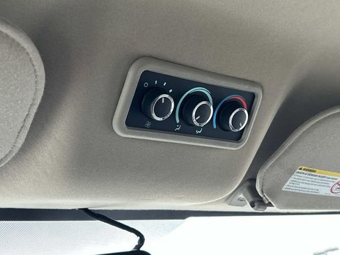 Used 2023 Chevrolet Express 3500 LS image 22