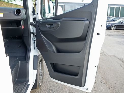 Used 2026 Mercedes-Benz Sprinter 2500 image 21