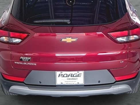 Used 2024 Chevrolet TrailBlazer LT w/ Driver Confidence Package image 12