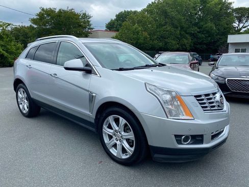 Used 2013 Cadillac SRX Performance w/ Driver Awareness Package FWD image 3