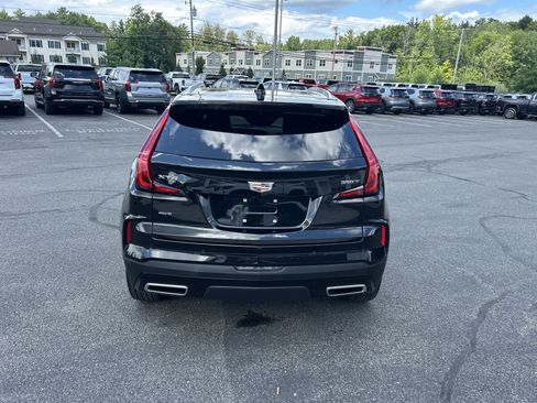 Certified 2025 Cadillac XT4 Premium Luxury w/ Cold Weather Package AWD/4WD image 7