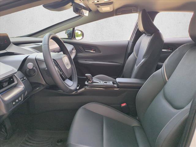 Used 2026 Toyota Prius XLE FWD image 15