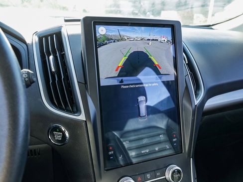 Used 2024 Ford Edge SEL image 28