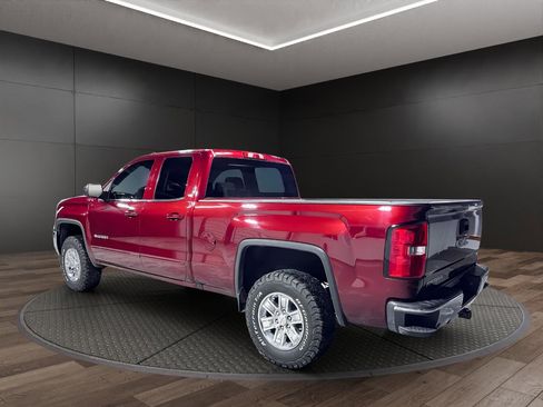 Used 2017 GMC Sierra 1500 SLE w/ SLE Value Package image 6