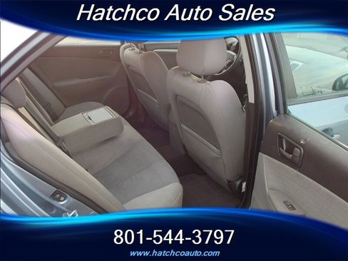 Used 2010 Hyundai Sonata GLS image 17