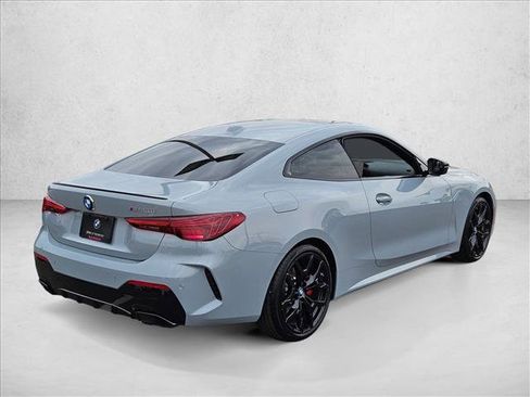 Used 2026 BMW M440i Coupe w/ Premium Package RWD image 2