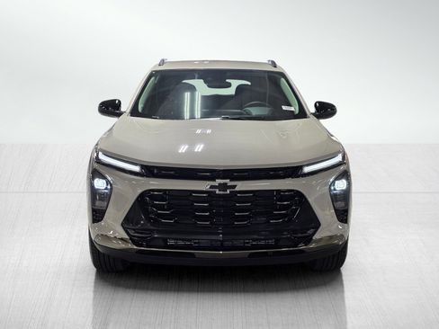 New 2026 Chevrolet Trax ACTIV image 2