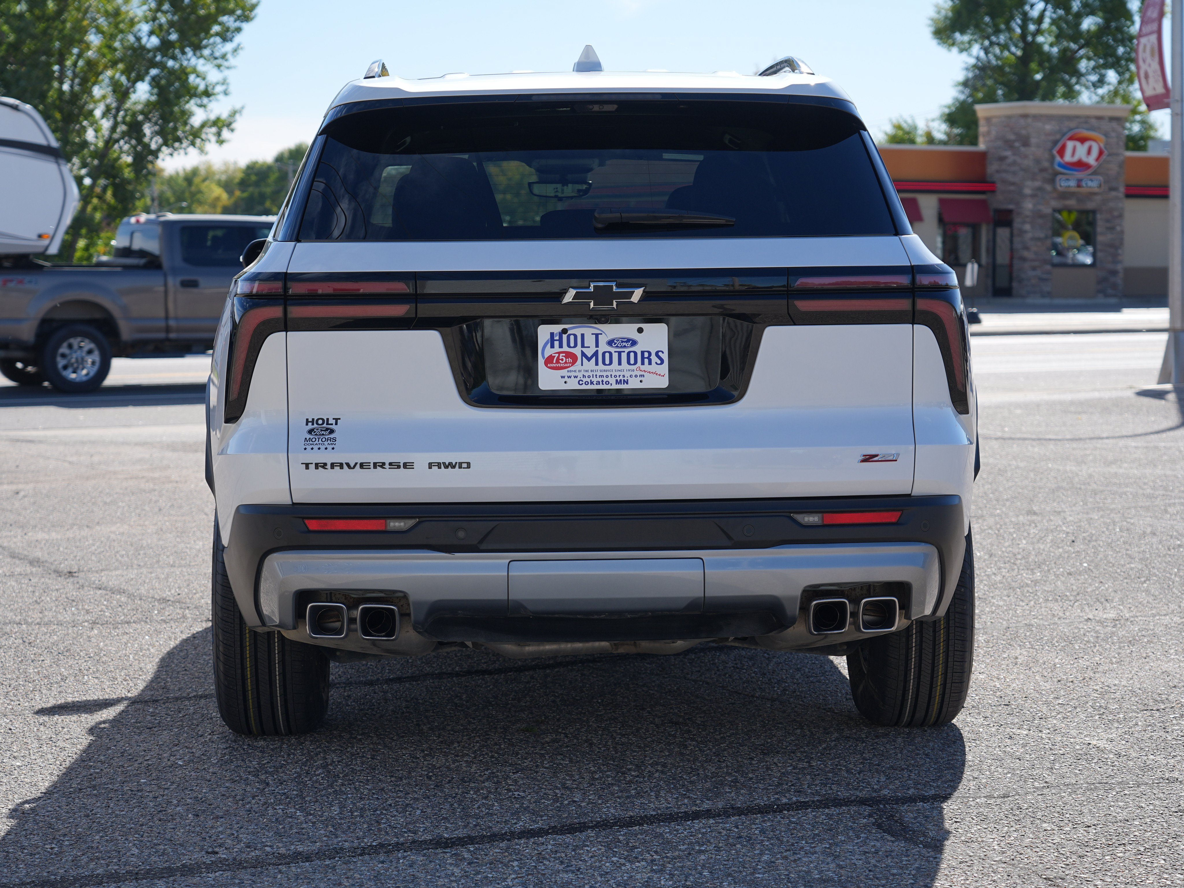 Used 2024 Chevrolet Traverse Z71 w/ Enhanced Driving Package AWD/4WD image 4