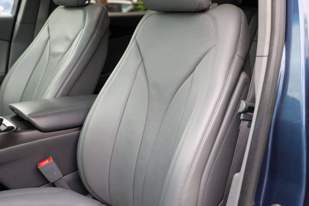 Used 2019 Lincoln Nautilus Reserve AWD/4WD image 39