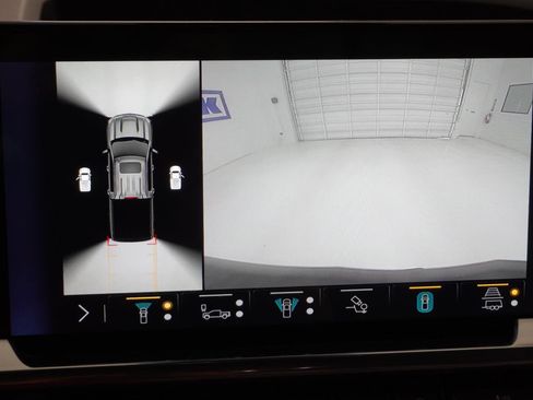 Used 2023 Chevrolet Silverado 1500 LT w/ Texas Edition Plus image 23