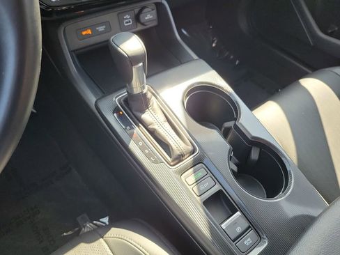 Used 2024 Honda Civic EX-L image 15