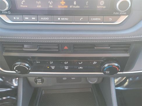 Certified 2024 Nissan Rogue S image 18