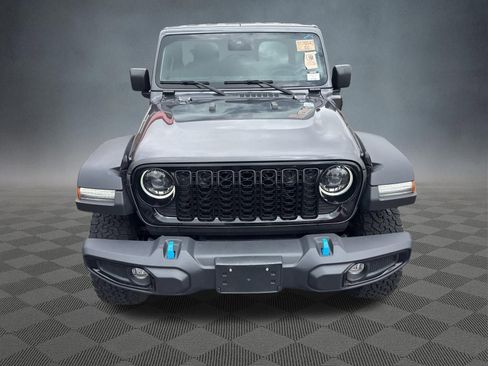 Used 2024 Jeep Wrangler Unlimited AWD/4WD image 8