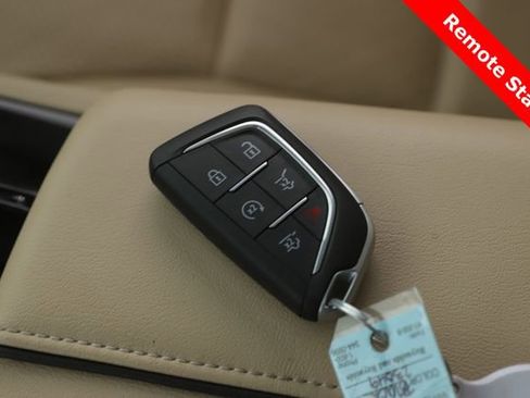 Used 2021 Cadillac Escalade Premium Luxury w/ Driver Assist Tech Package AWD/4WD image 3