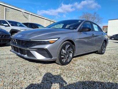 New 2025 Hyundai Elantra Sport