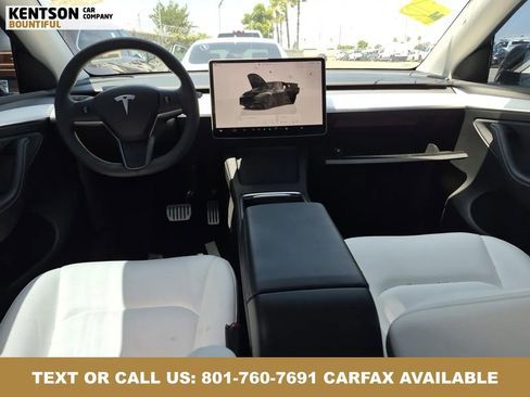 Used 2024 Tesla Model Y Performance AWD/4WD image 9