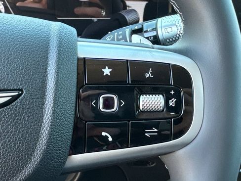 New 2026 Genesis GV70 2.5T AWD/4WD image 28