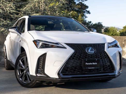 Used 2024 Lexus UX 250h F Sport FWD image 9