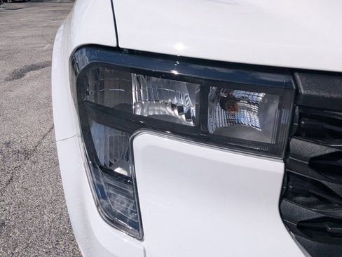 New 2026 Ford Maverick XL image 11