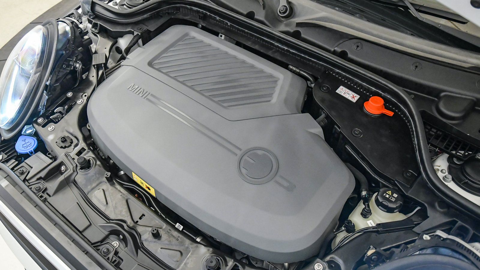 Used 2024 MINI Cooper SE FWD image 29