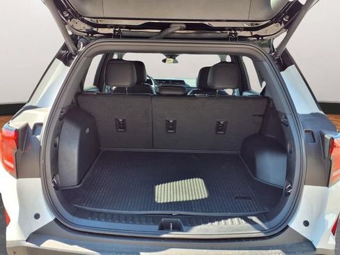 New 2026 GMC Terrain Elevation w/ Elevation Premium Package FWD image 20