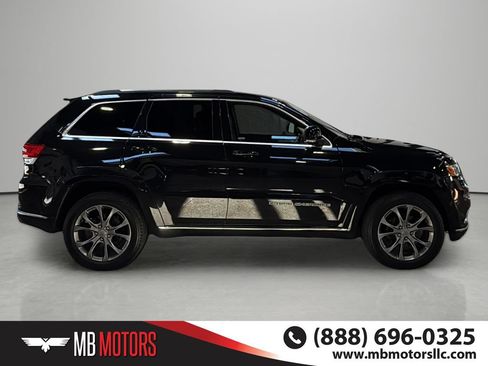 Used 2019 Jeep Grand Cherokee Summit AWD/4WD image 5