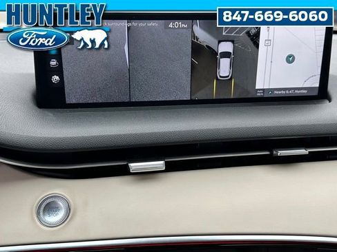 Used 2023 Genesis GV70 2.5T w/ Advanced Package image 26