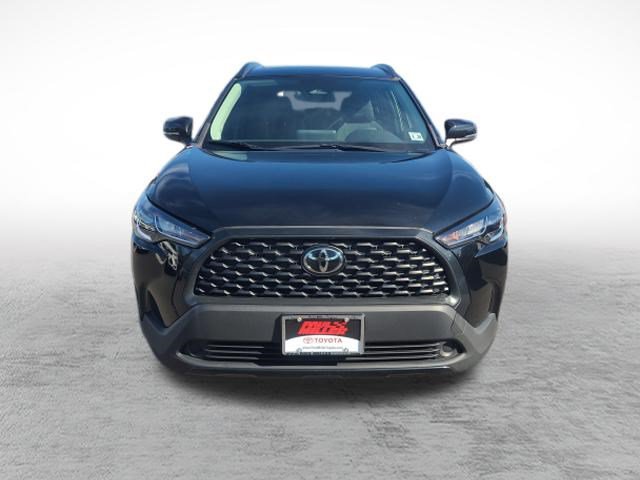 Certified 2024 Toyota Corolla Cross LE w/ Moonroof Package AWD/4WD image 2