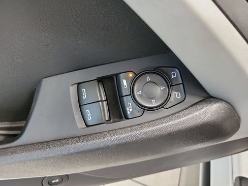 Used 2023 Chevrolet Camaro LT RWD image 28